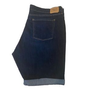 Signature by Levi Strauss & Co. Size 18 Women's Mid-Rise Bermuda Shor…